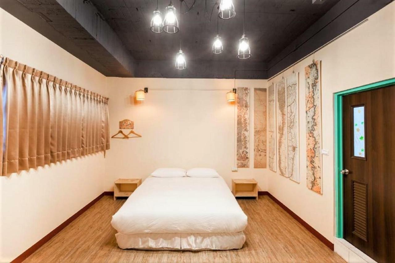 Dongning Atlas Hotel Tainan Exterior photo